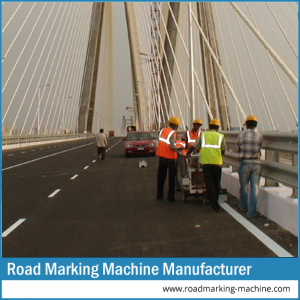 Road-Marking-Machine-03-300x300